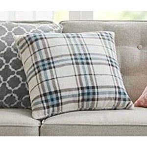 Plush Pillows 18" Decorative Throw Pillow 2-Pack Blue Ivory Plaid- NEW, SOFTEST